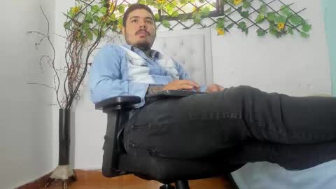 jhon deibyd online show from 12-01-25, 03:39