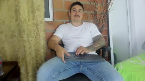 Snapshot of sharkmerlin chatting on 05-15-26, 05:58 jhon deibyd online show from 05-15-26, 05:58