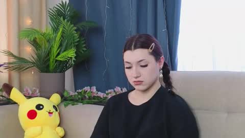 Ashley online show from 11-19-25, 08:58