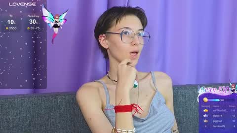 Snapshot of sharli_rose chatting on 01-26-25, 06:27 Sharli online show from 01-26-25, 06:27