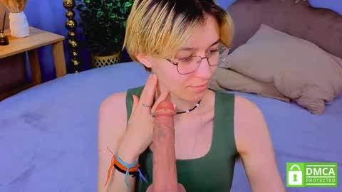 Snapshot of sharli_rose chatting on 04-23-26, 03:25 Sharli online show from 04-23-26, 03:25