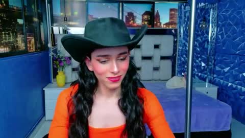 Snapshot of sharlon_ chatting on 04-15-26, 07:58 Sharlond online show from 04-15-26, 07:58