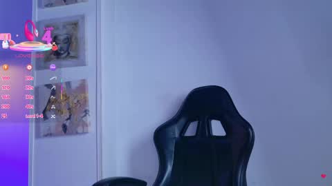 Sharlot  online show from 06-09-26, 04:02