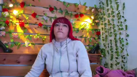 Sharol online show from 09-17-25, 03:30