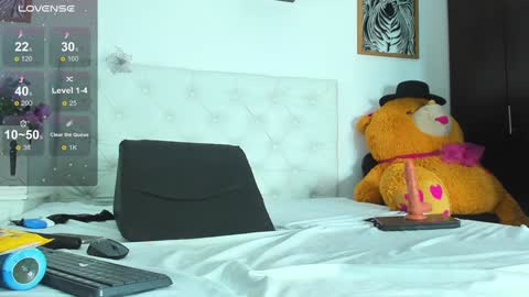 sharon_smiith_ online show from 01-26-25, 03:48