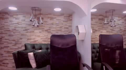 sharon online show from 11-26-25, 09:05