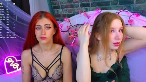 Lola and Stacey online show from 04-02-26, 07:44