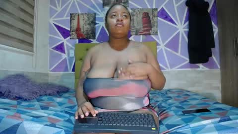 sharonx_morex online show from 05-17-26, 06:11