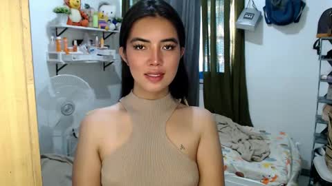 Snapshot of shasha_carreon chatting on 11-29-25, 12:13 shasha online show from 11-29-25, 12:13