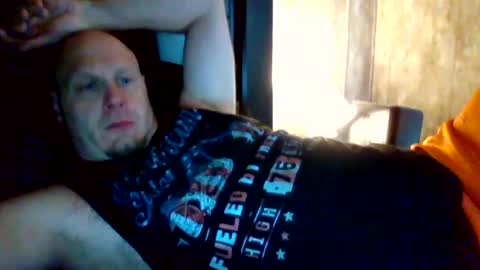 Snapshot of shaun_hatcher31 chatting on 06-14-26, 07:05 shaun_hatcher31 online show from 06-14-26, 07:05