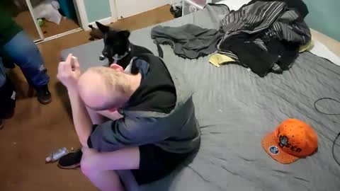 shawn710420 online show from 12-10-24, 05:39