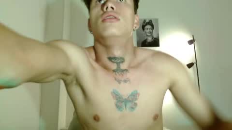 Snapshot of shawn_mccoy chatting on 05-03-26, 01:39 shawn_mccoy online show from 05-03-26, 01:39