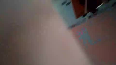 Snapshot of shawnboarder94 chatting on 10-03-25, 07:33 snowboarder9420 online show from 10-03-25, 07:33