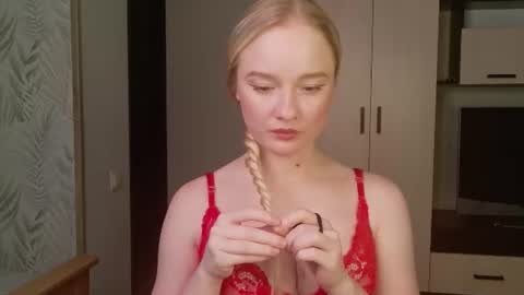 Snapshot of shawty_miia chatting on 07-26-26, 01:07 shawty_miia online show from 07-26-26, 01:07