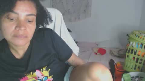 Shayna online show from 12-18-25, 02:06