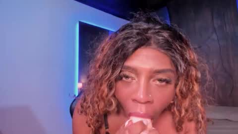 shayna_lee_ online show from 03-06-26, 10:17