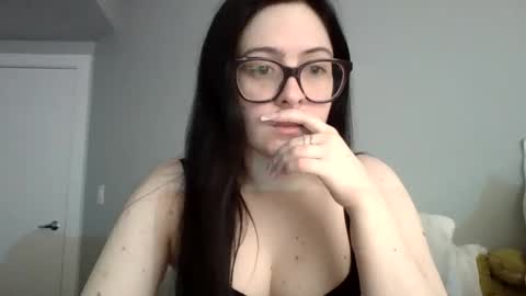 Snapshot of shedevil402 chatting on 03-07-25, 05:17 Lexa online show from 03-07-25, 05:17