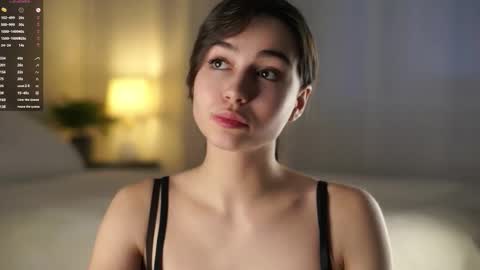 Tessa online show from 11-09-25, 01:37