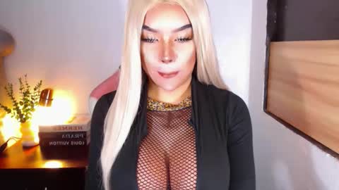 sheenafrost online show from 03-06-26, 06:59