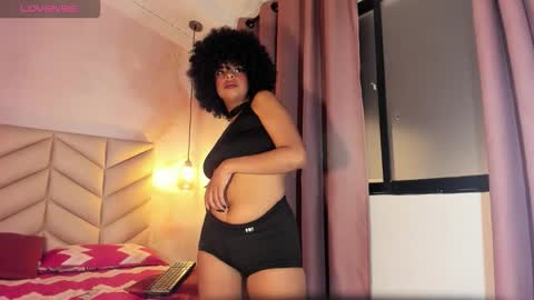 sheeylopez online show from 11-21-25, 03:16