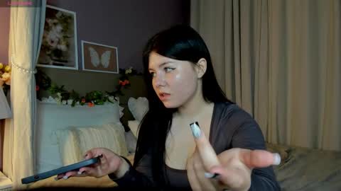 Amely online show from 09-12-25, 08:25