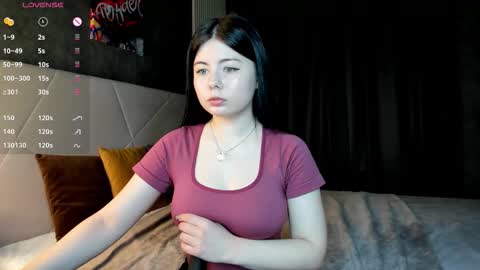 Amely online show from 09-22-25, 08:27