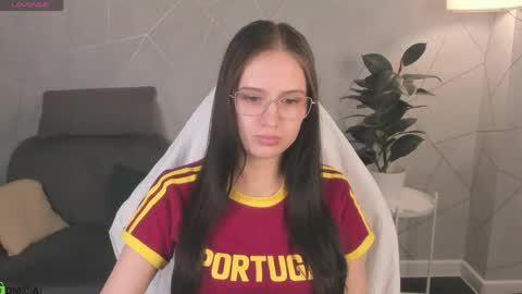 Amely online show from 04-16-26, 11:33