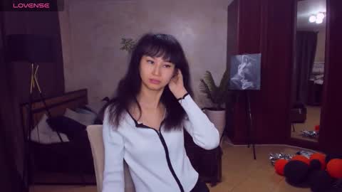 Sheila online show from 11-17-25, 04:51