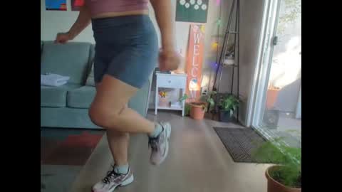Snapshot of sheilyn_smith chatting on 05-21-26, 01:34 sheilyn_smith online show from 05-21-26, 01:34