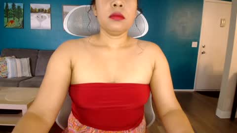 Snapshot of sheilyn_smith chatting on 06-13-26, 04:32 sheilyn_smith online show from 06-13-26, 04:32