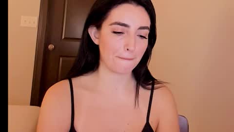 sheisallthat online show from 11-05-25, 03:17