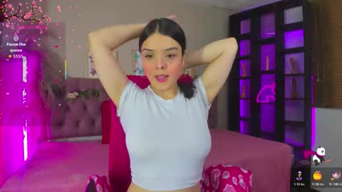 Shelby cute  online show from 10-20-25, 01:00