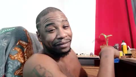 Snapshot of shelbycrazy chatting on 01-26-25, 08:25 King-shelb online show from 01-26-25, 08:25