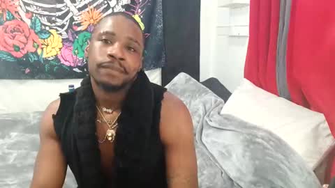 Snapshot of shelbycrazy chatting on 02-27-25, 08:39 King-shelb online show from 02-27-25, 08:39