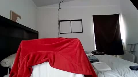 Snapshot of shelbycrazy chatting on 06-06-26, 05:17 King-shelb online show from 06-06-26, 05:17