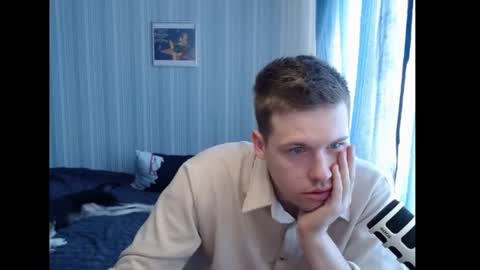 Snapshot of sheldonmusic34 chatting on 07-21-26, 06:16 SheldonM online show from 07-21-26, 06:16