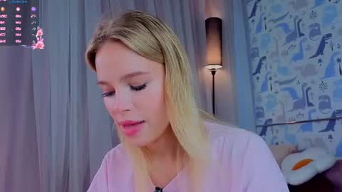 Lina online show from 07-29-26, 03:04