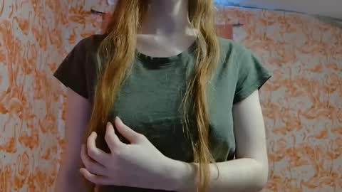 Erika online show from 02-10-26, 09:19