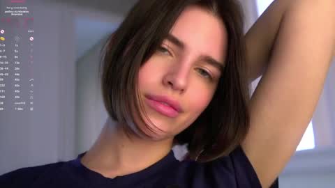 Alex online show from 04-09-26, 01:27