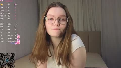 Kira online show from 01-31-25, 03:41