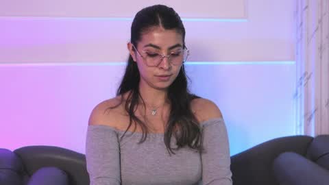  Transmission schedule Monday - Friday 715 am to 200 pm time Colombia  online show from 01-10-25, 12:58