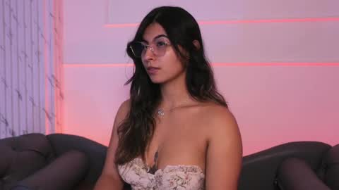  Transmission schedule Monday - Friday 715 am to 200 pm time Colombia  online show from 03-03-25, 12:16