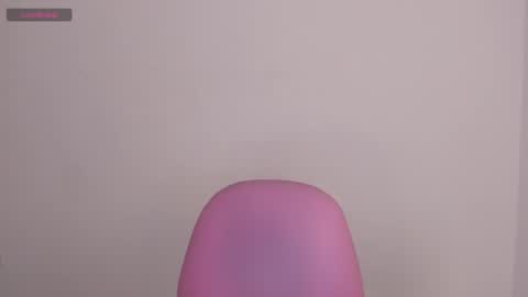 Snapshot of shelly_rohades chatting on 06-12-26, 04:44 online show from 06-12-26, 04:44