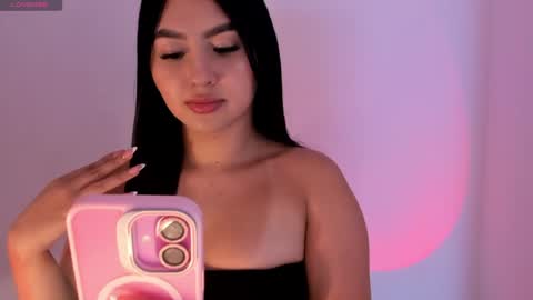 Snapshot of shellyrayhs1 chatting on 06-06-26, 03:22 Shelly rayhs online show from 06-06-26, 03:22
