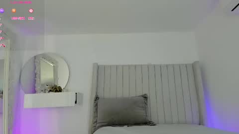 shelynna_azzul online show from 07-09-26, 11:58
