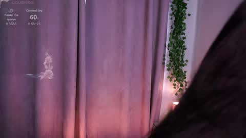 Snapshot of sheragroepper chatting on 05-25-26, 07:36 Mira online show from 05-25-26, 07:36