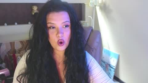 Snapshot of sherbru chatting on 06-11-26, 12:32 Sher online show from 06-11-26, 12:32