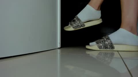 .. Sherilk .. online show from 10-07-25, 12:08