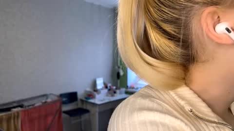 sherleychamblin online show from 03-11-26, 01:39