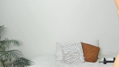 Sherlyn Adams online show from 12-22-24, 06:59